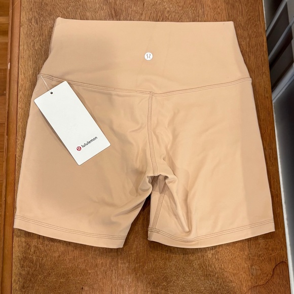 Lululemon Align High-Rise Short 6" Contour - Picture 5 of 6